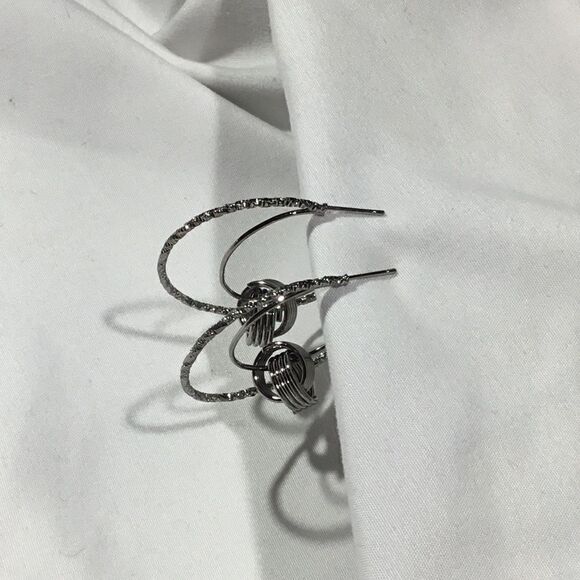 Double Hoop Textured Earrings (UC3) - Picture 3 of 6